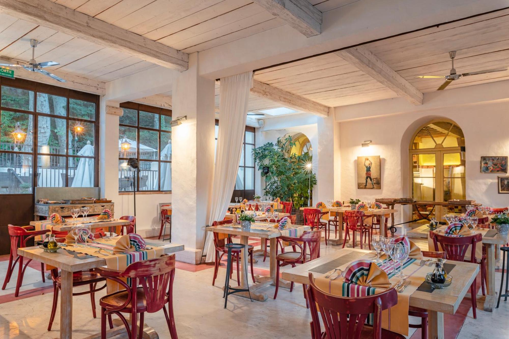 Le Grand Hotel 몰티그 외부 사진