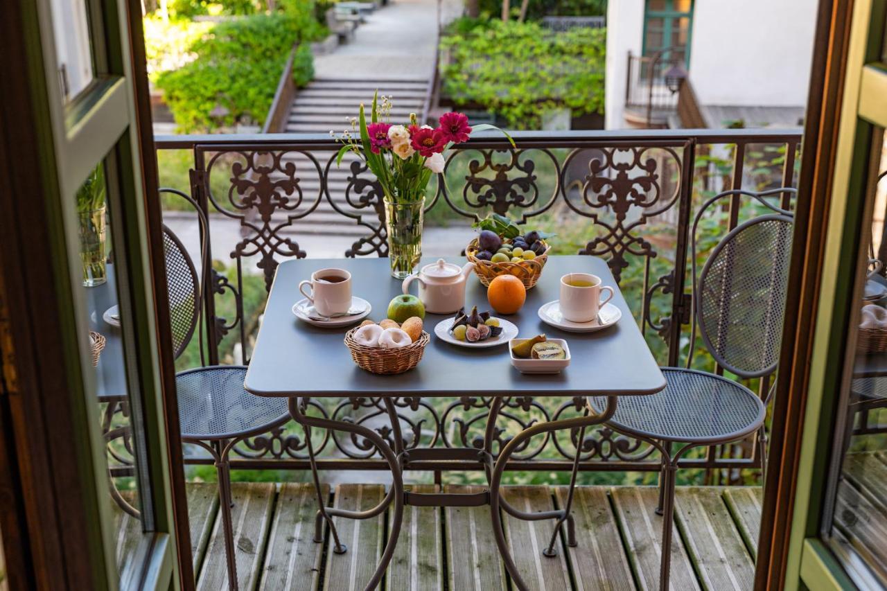 Le Grand Hotel 몰티그 외부 사진